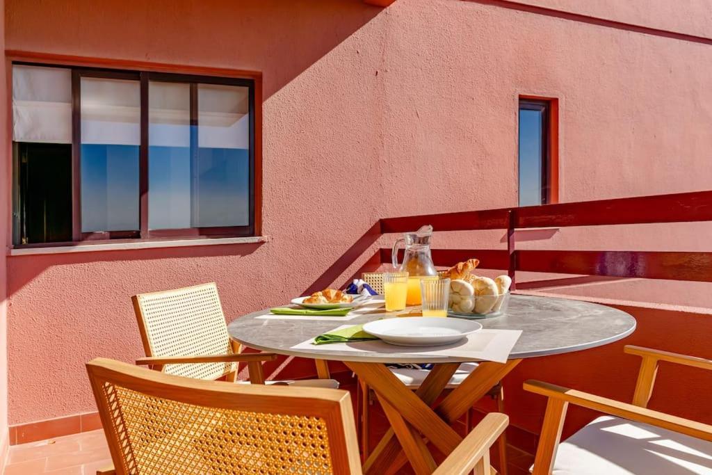 Apartment Luxe Sunset Lisbon Caparica