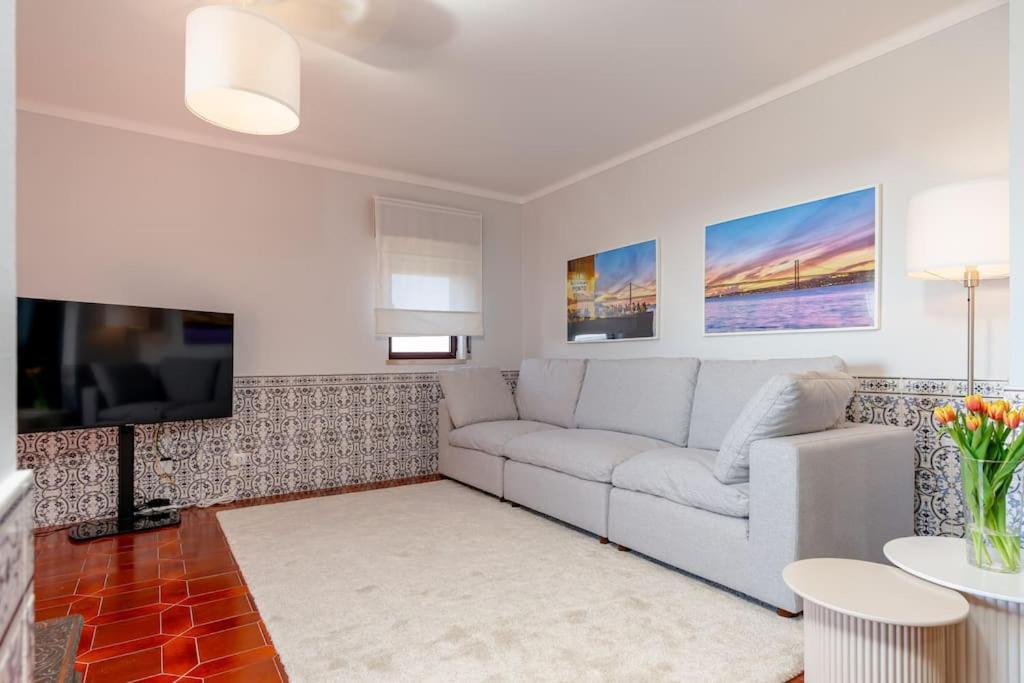 Apartment Luxe Sunset Lisbon Caparica *