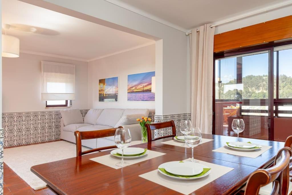 Apartment Luxe Sunset Lisbon Caparica *